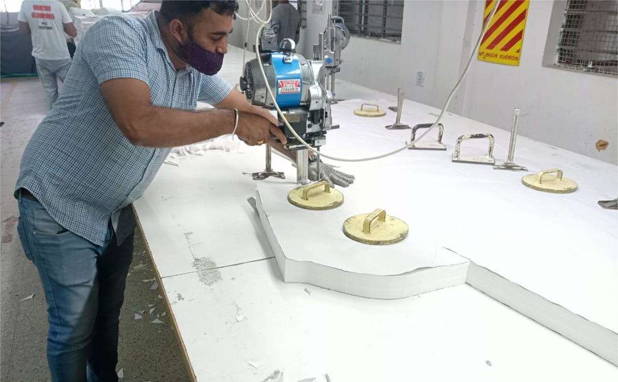 Cutting section